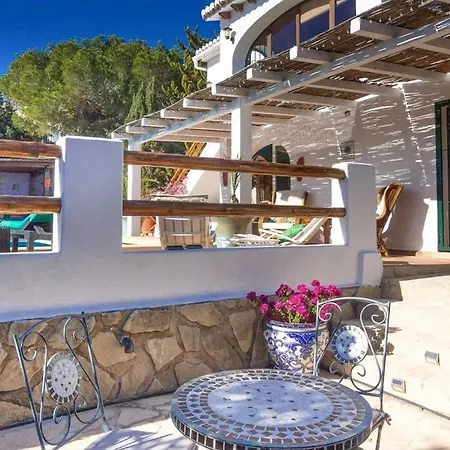 Holiday home In With Wifi *